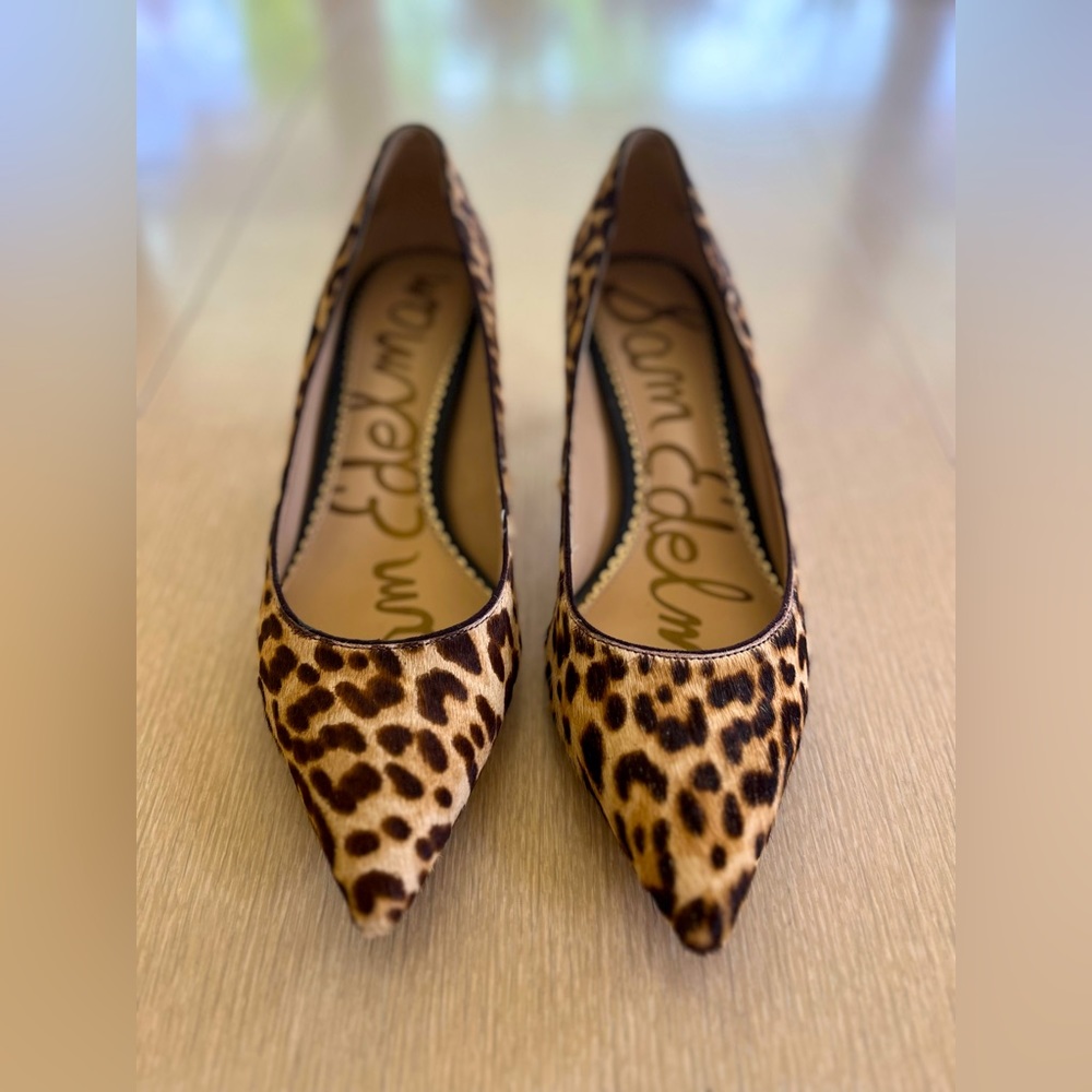𝅺SAM EDELMAN HAZEL CHEETAH PRINT LEATHER POINTED TOE PUMPS - Picture 3 of 9